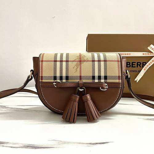 Picture of Burberry Lady Handbags _SKUfw96854924fw
